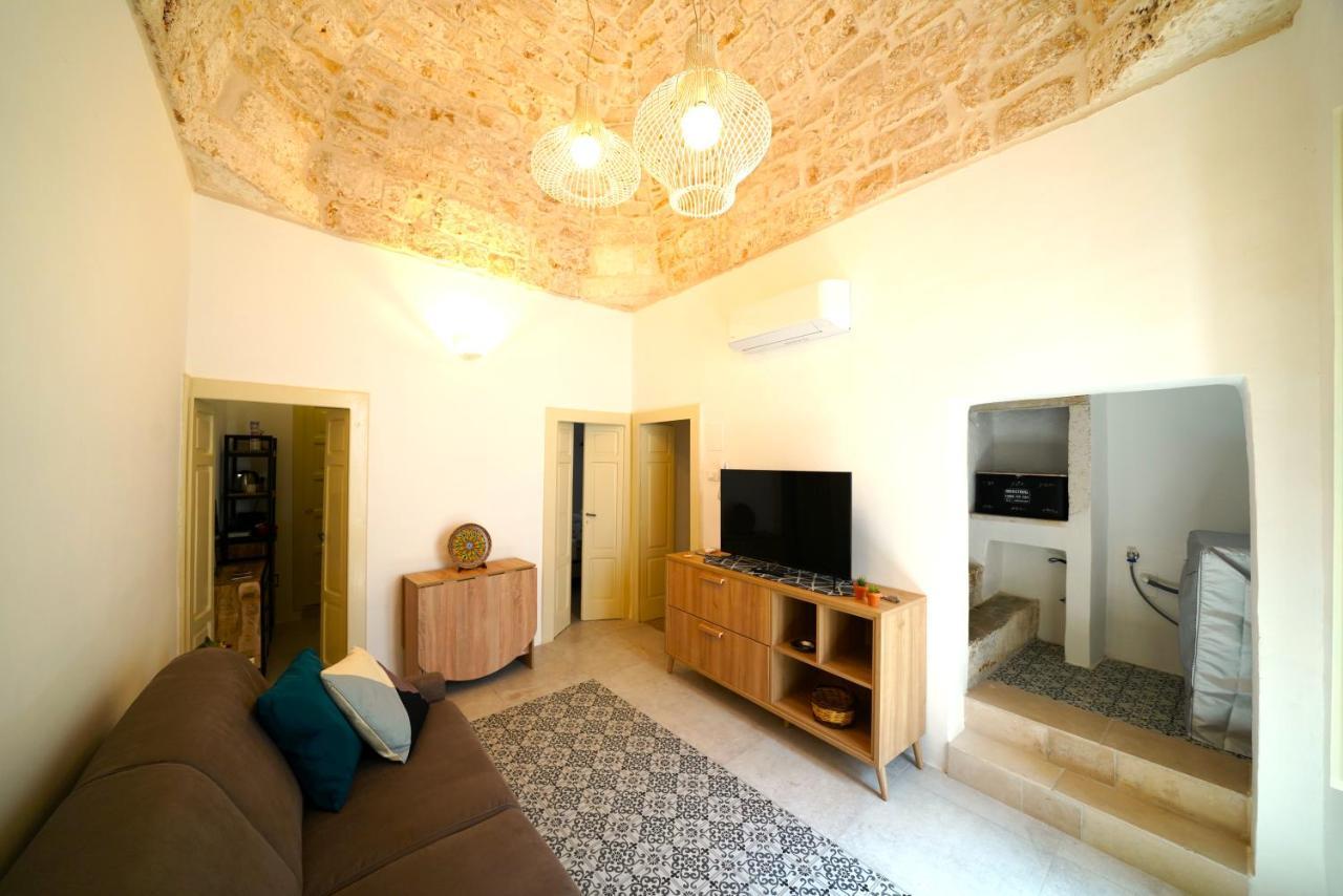 Domus Lapis - Con Terrazza Panoramica Villa Ostuni Exterior foto