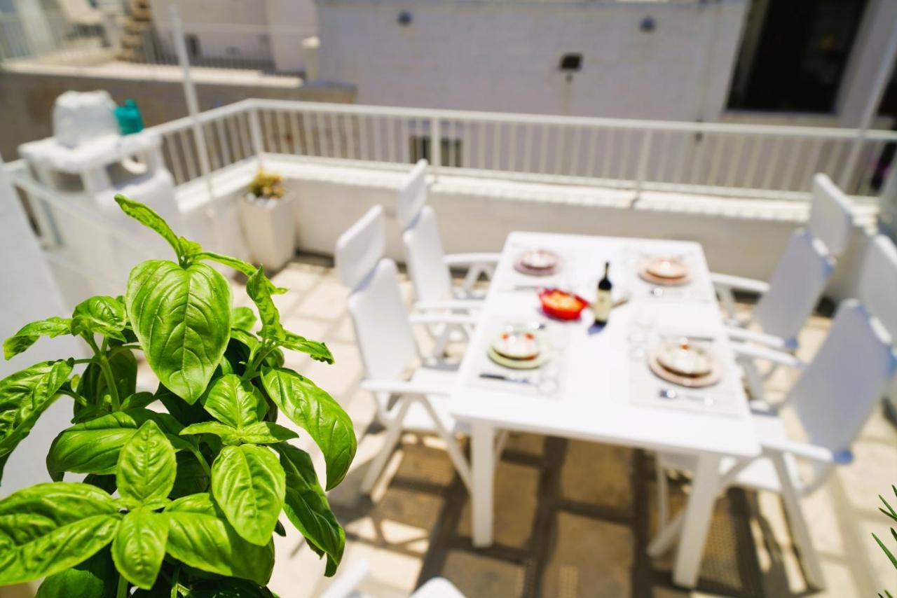 Domus Lapis - Con Terrazza Panoramica Villa Ostuni Exterior foto